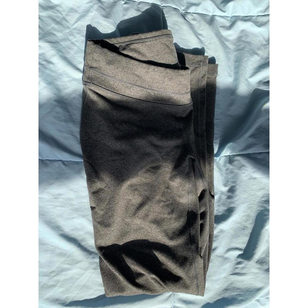Reebok Women's Cropped Leggings Size Medium, Gray, Stretch, Activewear
